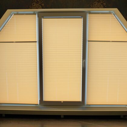 Plisētas žalūzijas